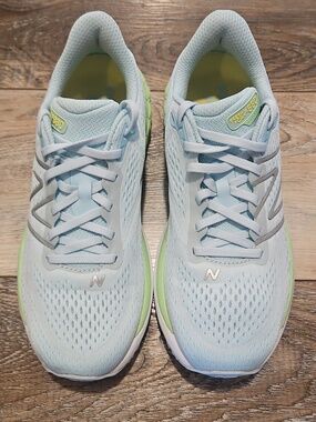 New Balance Womens Fresh Foam 880